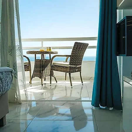 Sunny Oceanview Ponderosa In Costa Adeje 4* Playa de las Américas