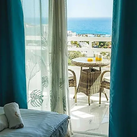 Sunny Oceanview Ponderosa In Costa Adeje